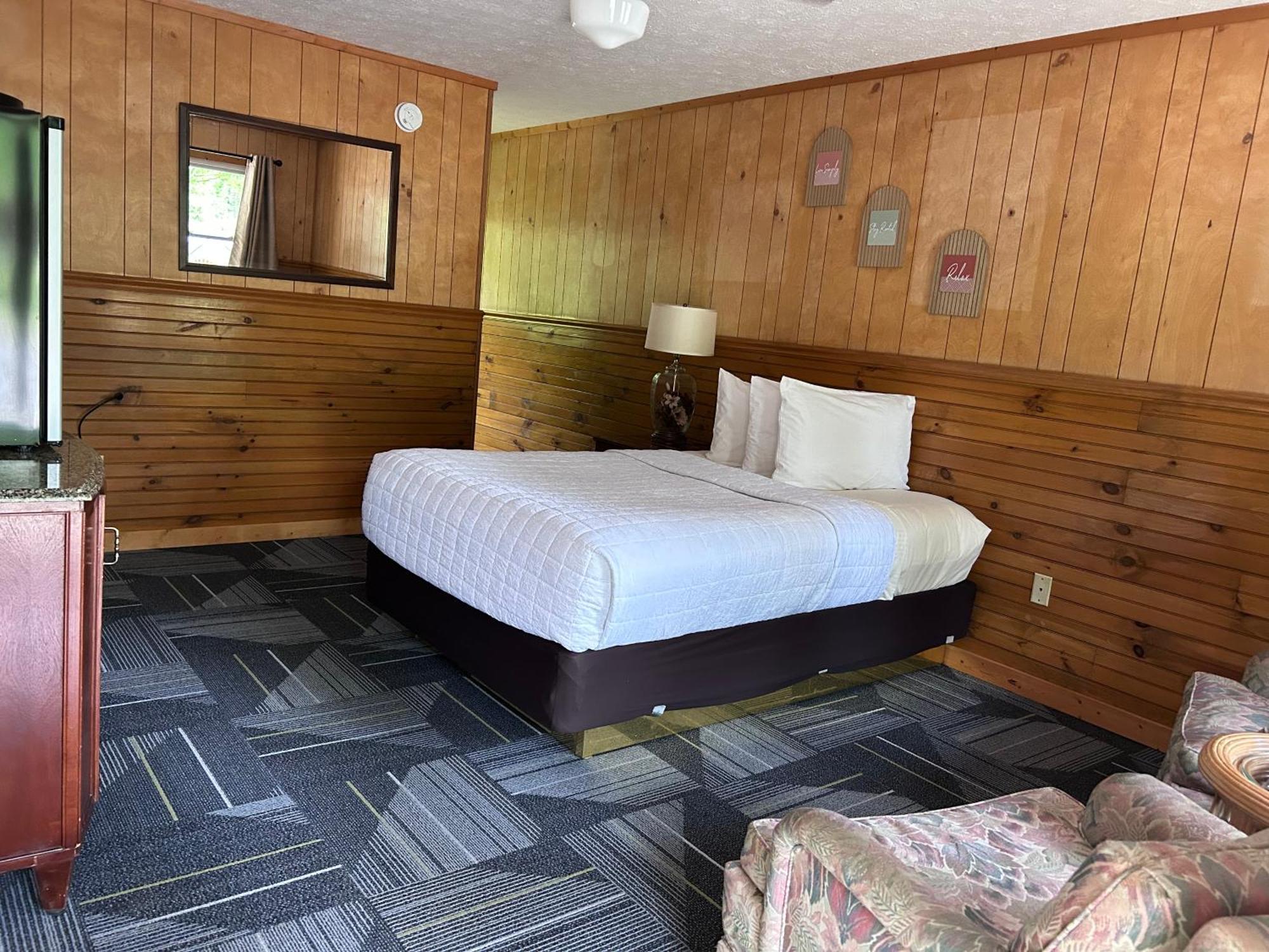 Stony Creek Motel Maggie Valley Exterior photo